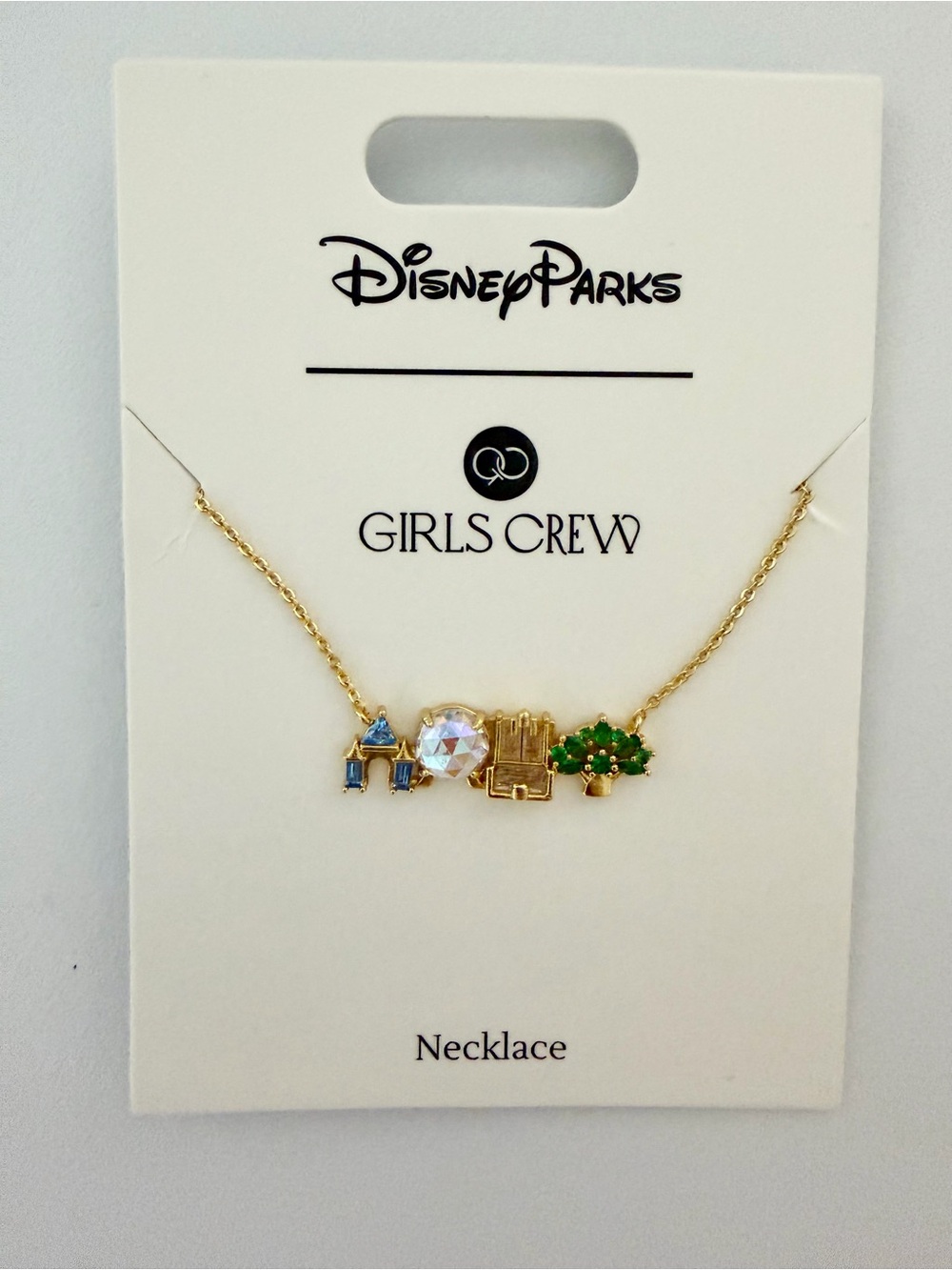 Girls Crew Walt Disney World 4 Parks Necklace Gold Tone New castle epcot